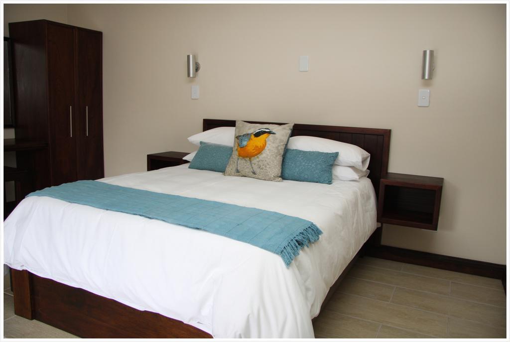 Be At Home Guesthouse Клерксдорп Стая снимка