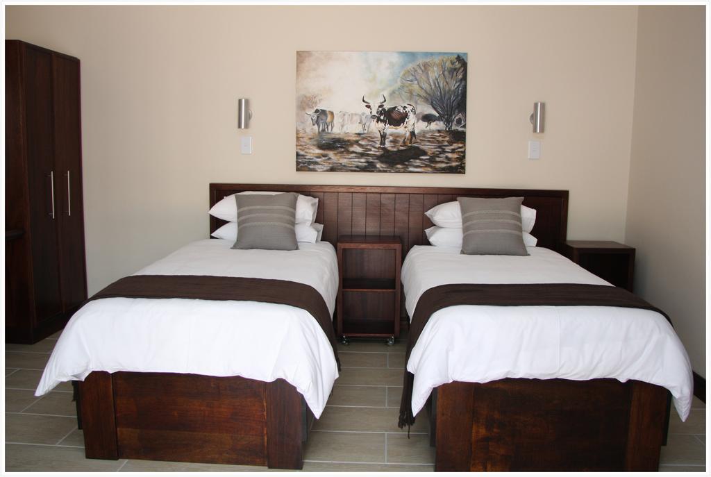 Be At Home Guesthouse Клерксдорп Стая снимка