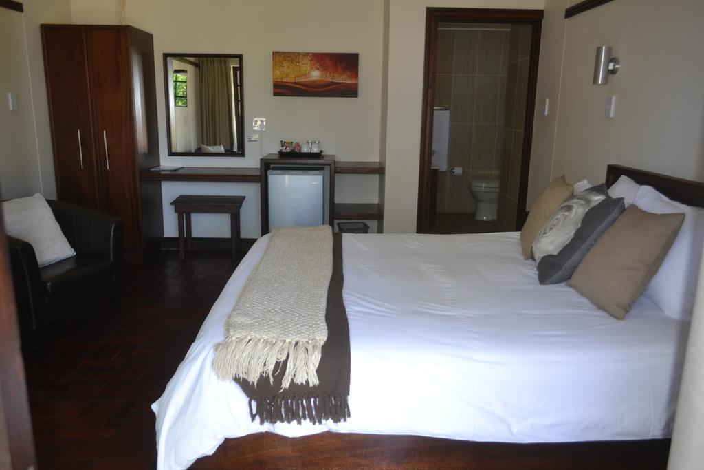Be At Home Guesthouse Клерксдорп Екстериор снимка