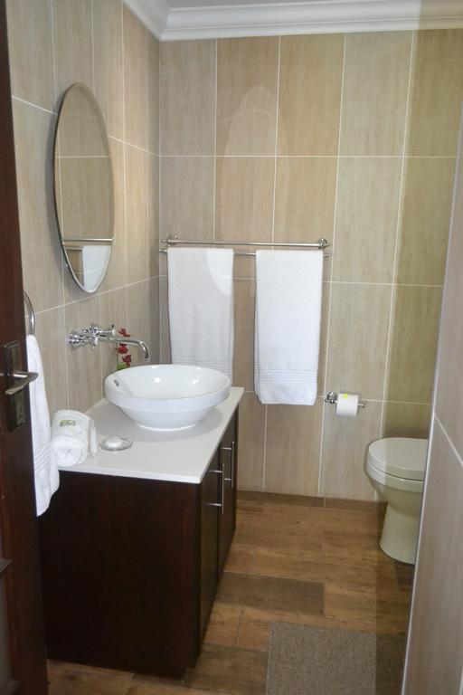 Be At Home Guesthouse Клерксдорп Екстериор снимка